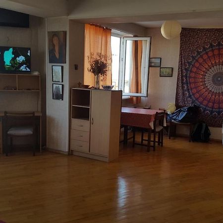 Good Apartment Tbilisi Exterior foto